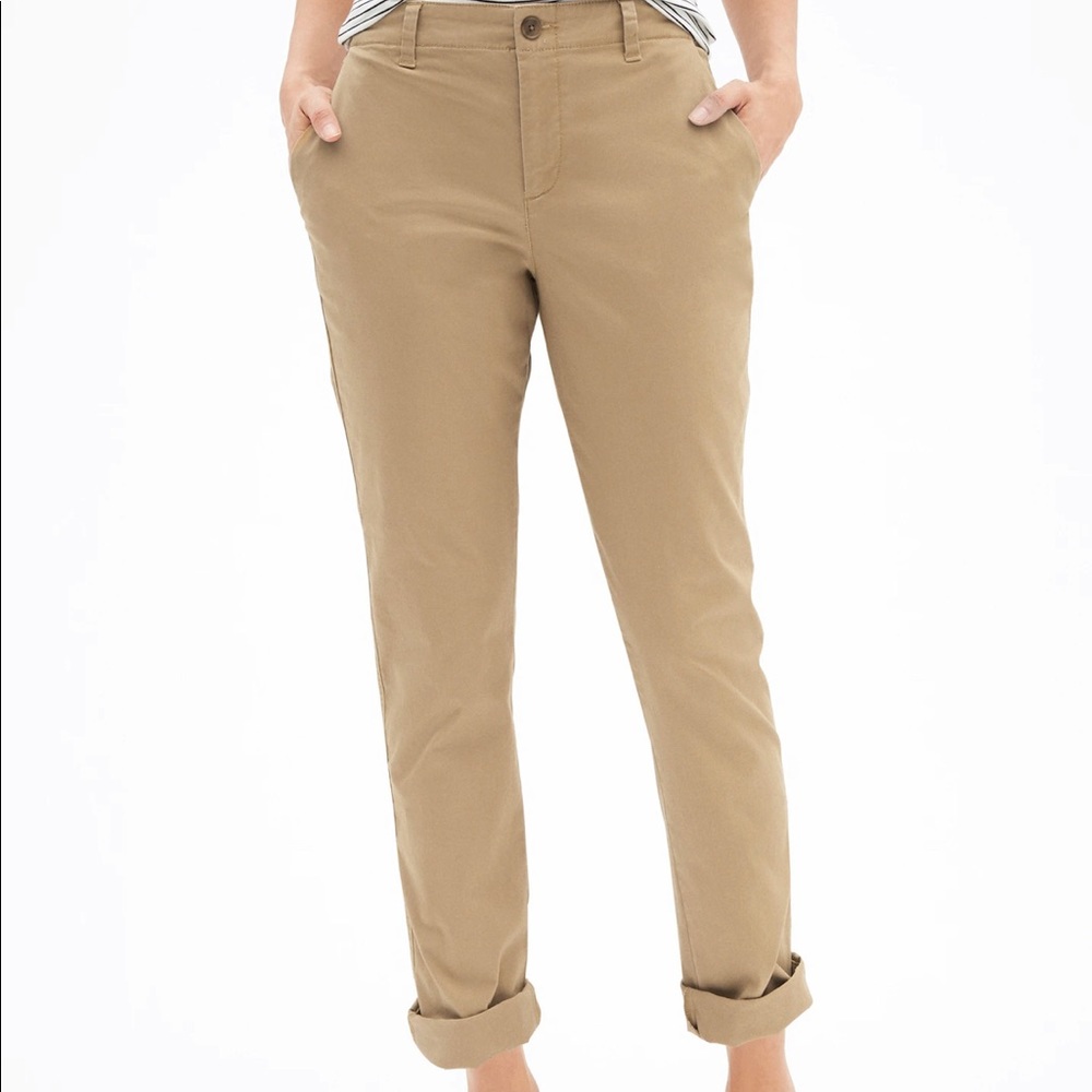 GAP girlfriend chino khaki pants